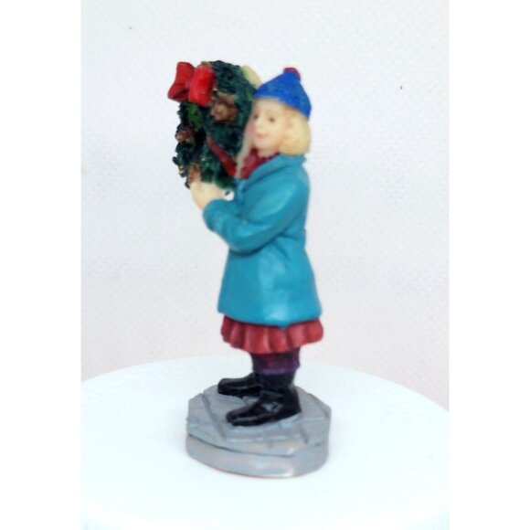Rare Vintage Lemax Lady Holding Christmas Reef In Snow Figurine Shelf Sitter - Picture 4 of 12